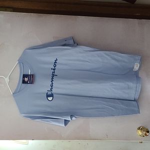 Champion t-shirt